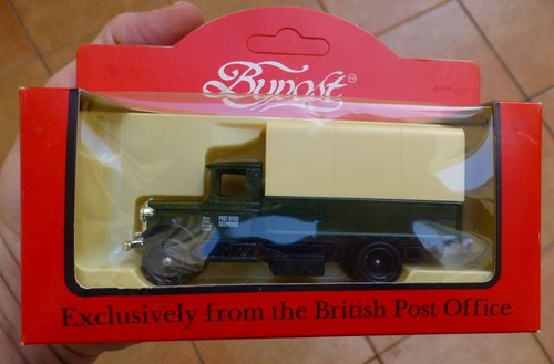 Morris Commercial Stores Truck 30cwt. (1934) Post Office Telephone Lledo 1.992.JPG