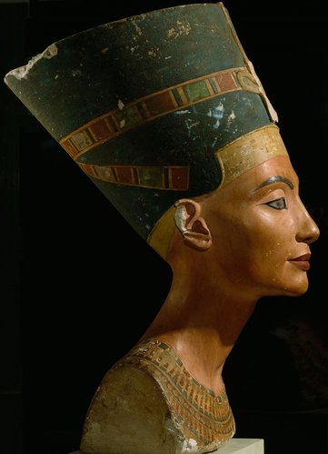 2012_Mónaco_Nefertiti centenario_.jpg