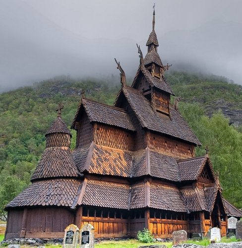 1978_Noruega_La Iglesia de madera de Borgund_.jpg
