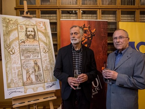 Jan Kavan y Miloš Ondráček, en la presentación de la emisión