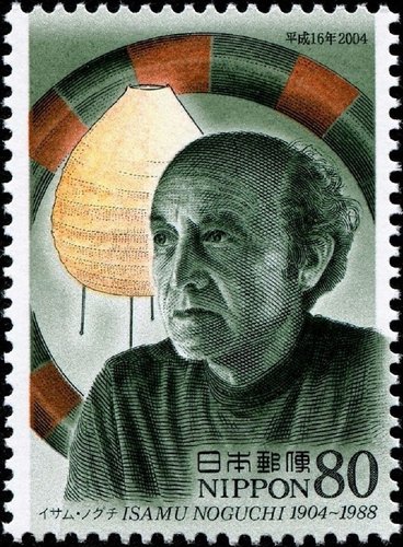 Sello del escultor y diseñador Isamu Noguchi (1904-1988) emitido por Japón en 2004, grabado por Naszarkowski. Calcografía y huecograbado
