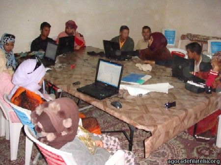 575_sahara_escuela_de_radio_1.jpg