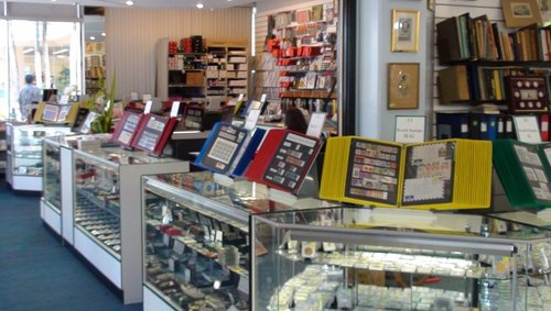 tienda filatelia.jpg