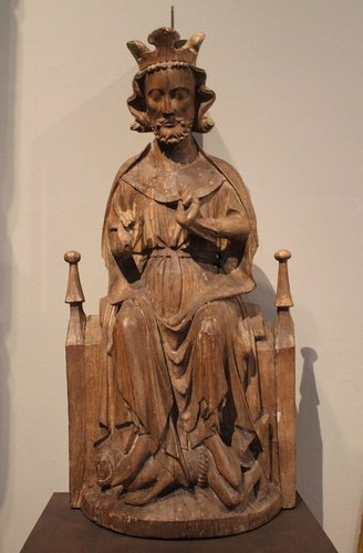 Estatua de Olaf II (995-1030) de la Iglesia de Tanum, sobre 1260-1280, hoy en el Museo Histórico de Oslo