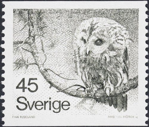 Suecia, septiembre de 1977. Cárabo común o Strix aluco. Primer sello grabado por Martin Mörck, a partir de una ilustración de Finn Rideland