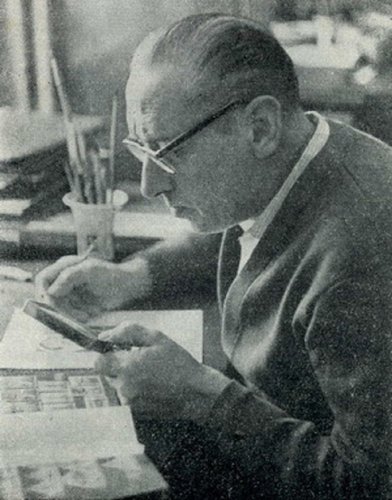 El artista ruso Vasili Vasílievich Zaviálov con sus pinceles