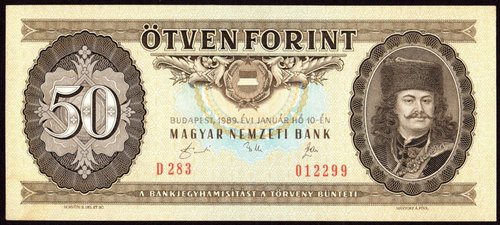 Billete de Hungría con fecha facial de 1989, puesto en circulación por primera vez a principios de los años cincuenta. Diseño general de Endre Horváth, que grabó también el retrato de Rákóczi II
