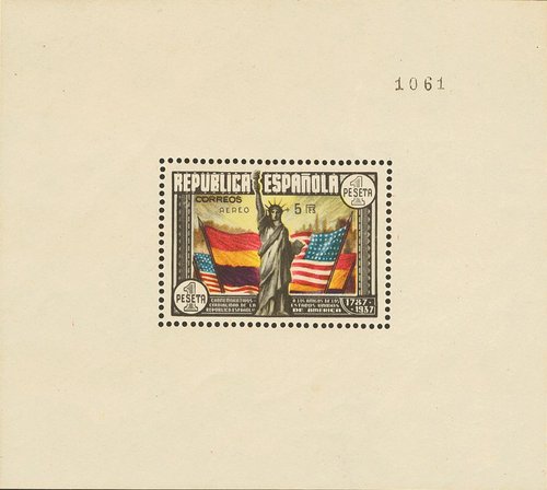 Hojita Constitución sobrecargada auténtica, 1938 (Edifil 766)