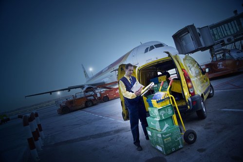 2018-03-21. NP_Los_operadores_postales_entregan_dos_tercios_de_las_compras_online_transfronterizas_(3). Imagen. Baja.jpg