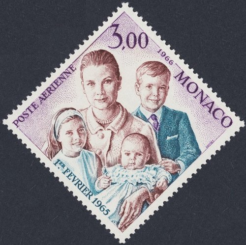 Mónaco, 1966, primer cumpleaños de la Princesa Estefanía. Grace Kelly e hijos. Diseño y grabado de René Cottet. Calcografía