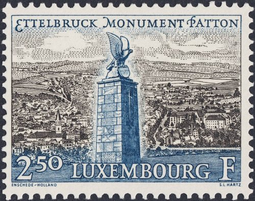 Luxemburgo, 1961, Monumento al General Patton y vista de Ettelbruck. Diseño y grabado de Sem Hartz. Calcografía