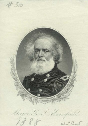El General Joseph K. Mansfield grabado por Burt en 1871