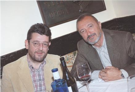 Con Arturo en Casa Lucio Ok baja resolución.jpeg