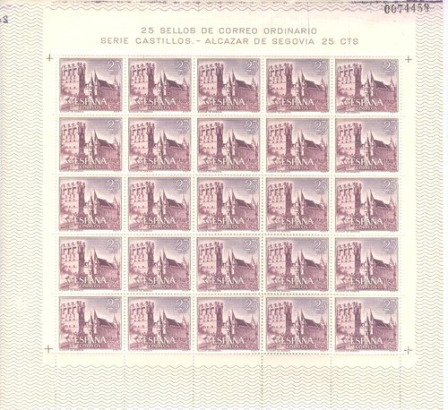 Edifil 1739. Pliego 0074458. Dentado inferior. Baja.jpg