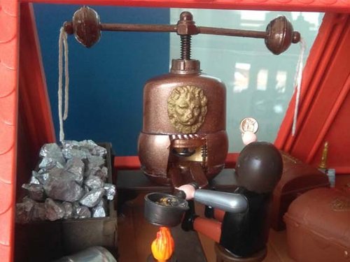 Sevilla. 2018-10-31 al 04-11. Exfilna 2018. ECC2018. Archivo General de Indias. Playmobil 5. Prensa para las monedas.jpg