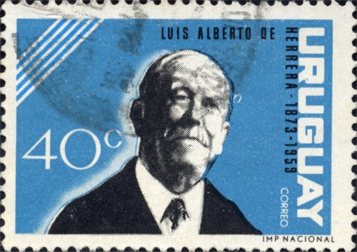 Mosca a la derecha de la cabeza.jpg
