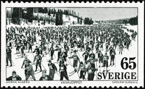 Suecia, 1973, Carrera de esquí de fondo en Vasaloppet. Sello diseñado y grabado por Czeslaw Slania, a partir de una fotografía de Göran Algård. Calcografía