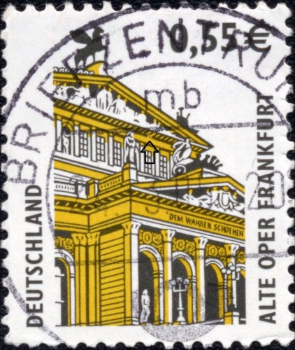 Bundes 2300 A Yellow spot on upper cornice.jpg