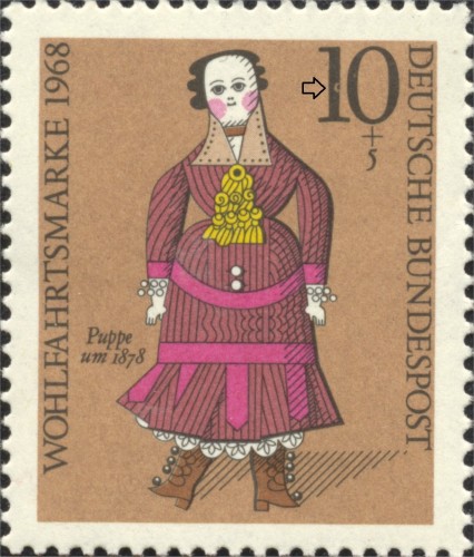 Bundes 571 Halo on the figure 1.jpg