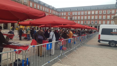 Plaza Mayor. Mercadillo. 2021-01-31. Imagen 6. Baja.jpg