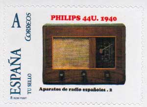 TUSELLOPHILIPS.jpg