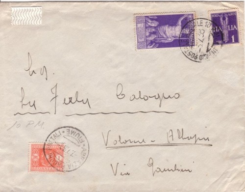 5 de  julio de 1938. Carta a Voloni de un miembro de la aviazione legionaria, perteneciente al grupo de caza “La cucaracha”, con fechador U.P.S. 10 P.M. del tipo 1, con franqueo de 1,50 liras, correspondiente a un porte aéreo y tasada erróneamente en destino con 1 lira. por sobre peso, debería estar tasada con 50 cts. si pesara más de 15 gramos o con 1,50 liras si pesara más de 20 gramos.