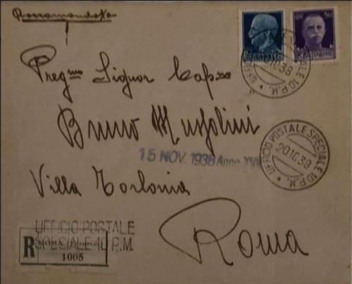 20 de octubre de 1938. Carta certificada a Roma dirigida a Bruno Musolini1 con fechador U.P.S. 10 P.M., tipo 2, y lineal de tipo 2.<br />Franqueo de 1,75 liras, correspondiente a un porte certificado.