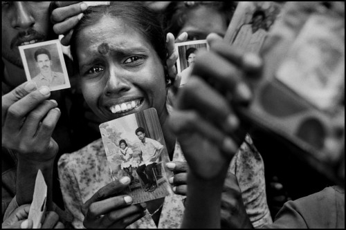 Fotografía tomada por Martin Adler en 1996 en Chenkalady (Sri Lanka)