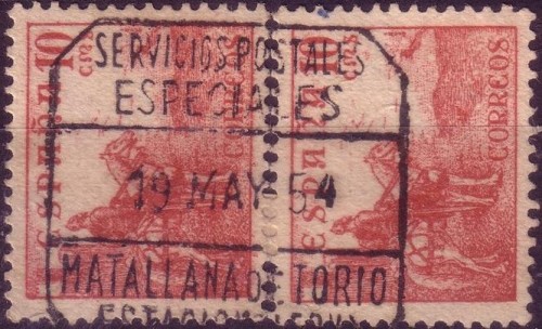 56100810.jpg