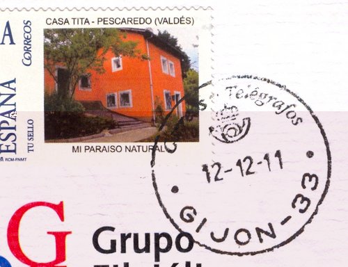 Sello personalizado. Gijón. 2011. Casa Tita. Con matasellos.jpg