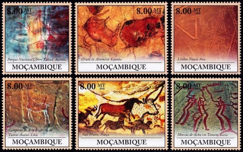 Mozambique 2010 Cave Paintings com.jpg