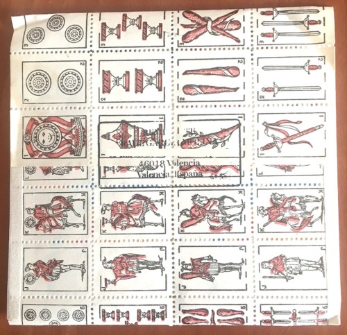 2026_01_i Strumg I Naipes reverso_red.jpg