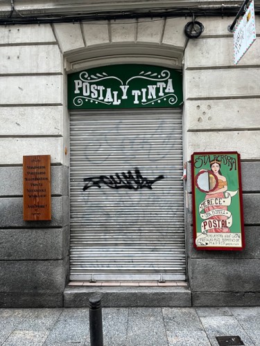 TiendaPosatlyTinta-Madrid-IMG_2843A.jpg