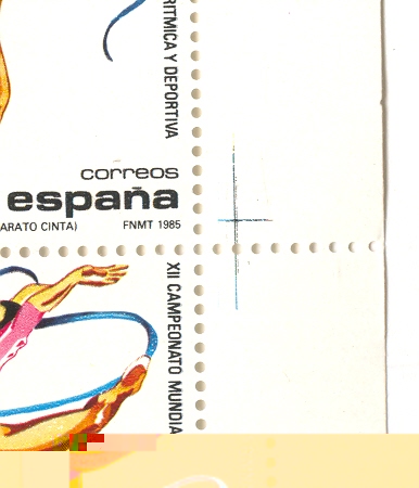 Edifil 2811. Marca de alineación central derecha.jpg
