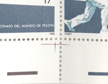 Edifil 2850. Marca de alineación central inferior.jpg