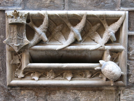 BuzonCasaArdiacaBarcelona2.jpg