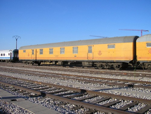 TrenCocheEstafetaP3-3067conBuzonRestauradoPorAZAFT.jpg