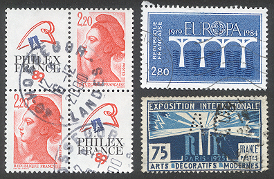 El de la expo 1925 esta perforado