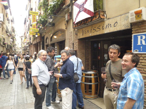 Después un buen vino por la zona.