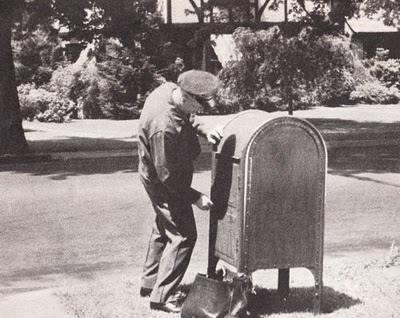 mailman_0006.jpg
