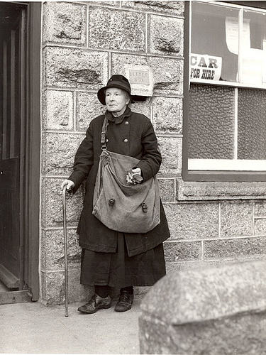 1935