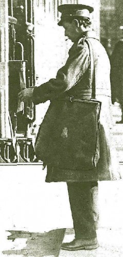 cartero-tranvia-1930.jpg