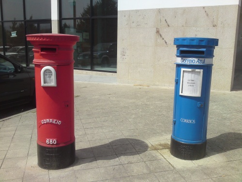 jpg_poste-portugal-boite-aux-lettres.jpg