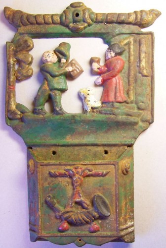 VINTAGE CAST IRON WALL POCKET METAL LETTER BOX GARDEN DECOR.jpg