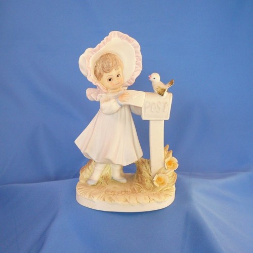 vintage-lefton-figurine-girl-at-mailbox-mint-cond-7ca8.jpg