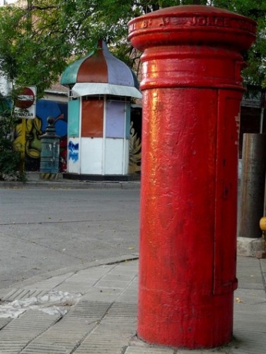 Buzón Donado esquina Chile de Bahía Blanca (Ar)..jpg