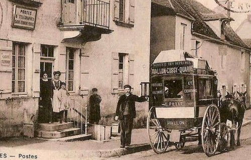 buzones moviles del siglo XIX en Francia Jef dilicussy.jpg