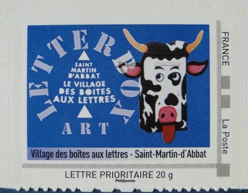 Collector Centre 2010. Saint-Martin d´Abbat. Village des boîtes aux lettres. Adhésif Neuf [letter box mail cow].jpg