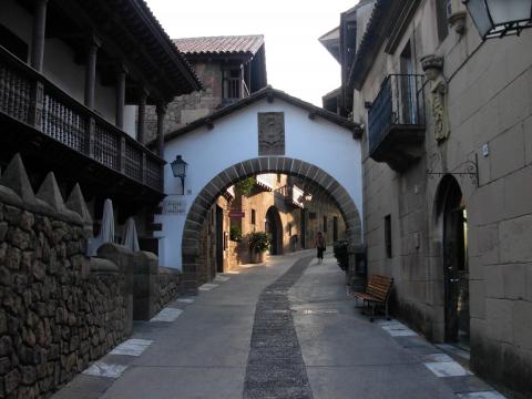 El-Pueblo-Espanol-de-Barcelona.jpg
