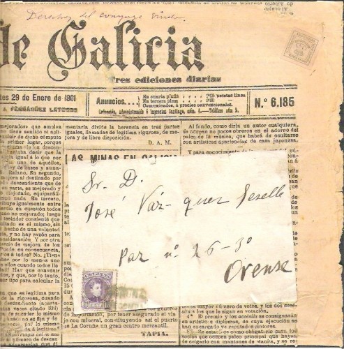 1901.Ejemplar del La Voz de Galicia del dia 29.Enero.1901.Se envia a un suscriptor en santa Comba con el franqueo de 1/4.Desde Santa Comba se reenvia a Orense por haberse trasladado alli el suscriptor,en este caso se franquea con 15 cts!.